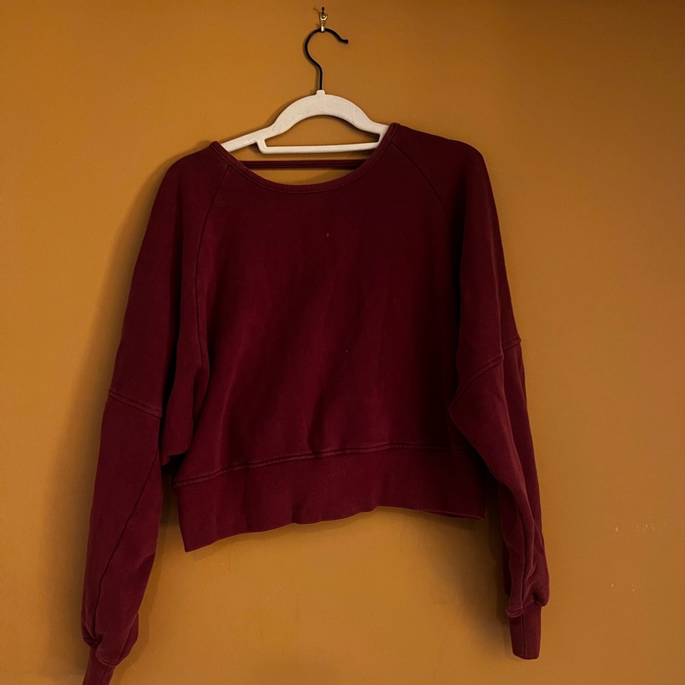 backless sweater